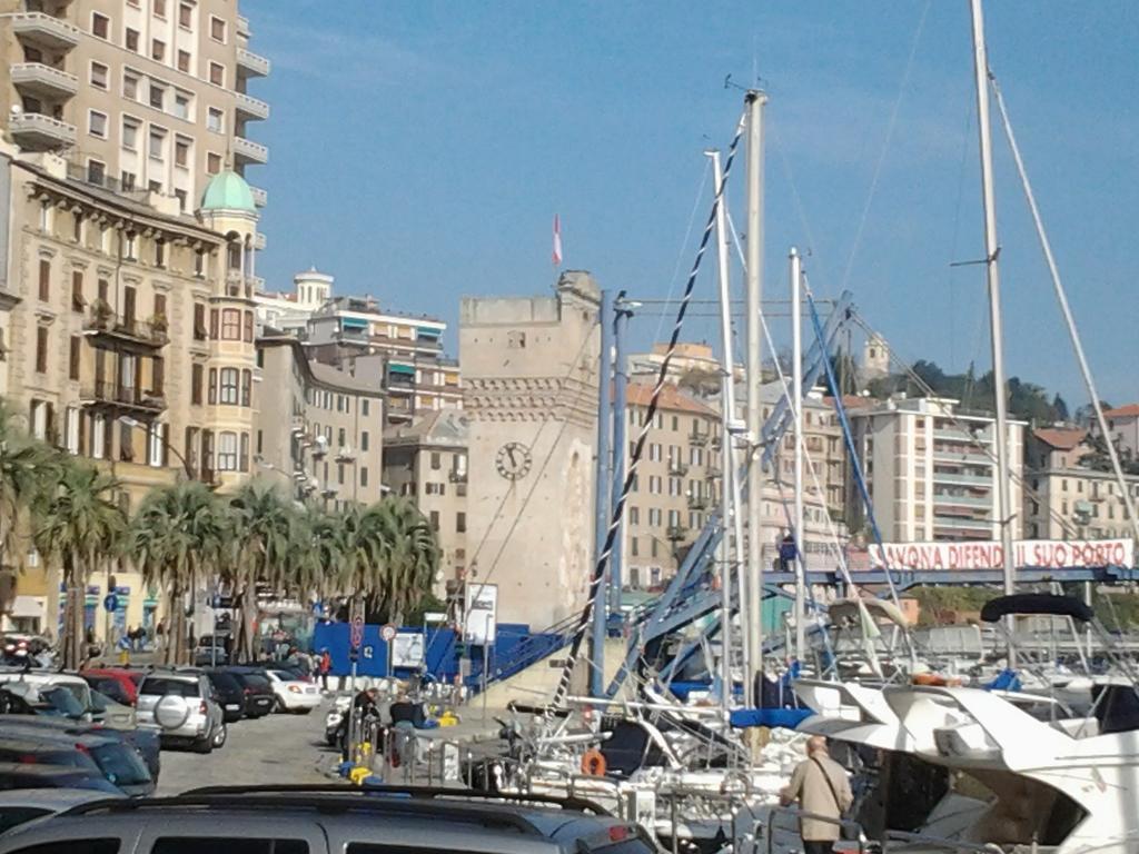 Appartamento Piazzetta La Maddalena Савона Номер фото